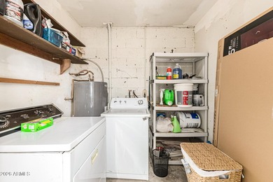 Check out this charming townhome in the peaceful Bellair! With 3 - photo 17