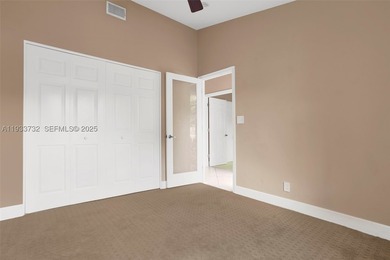 Welcome to easy living in this beautifully updated 3-bedroom - photo 18