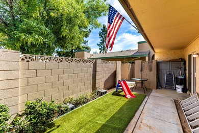 Check out this charming townhome in the peaceful Bellair! With 3 - photo 19
