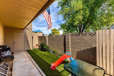Check out this charming townhome in the peaceful Bellair! With 3 - photo 20