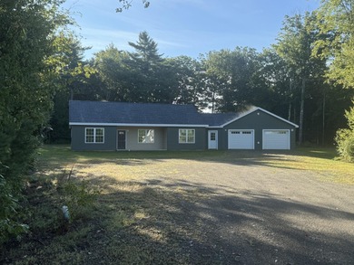Lake Winnecook / Unity Pond Home For Sale in Unity Maine