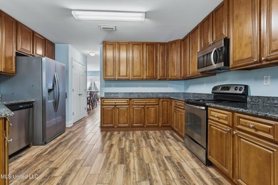 Unique Opportunity! Purchase both 10120 Road 307 and 10130 Road - photo 3