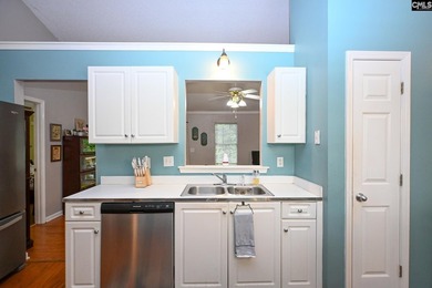 Welcome to 104 Fawn Ct in the heart of Lexington, where comfort - photo 6