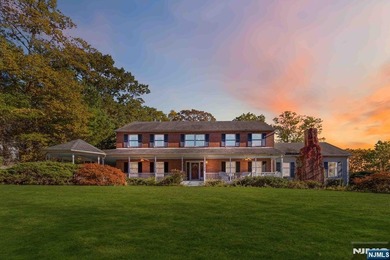 (private lake, pond, creek) Home For Sale in Jefferson New Jersey