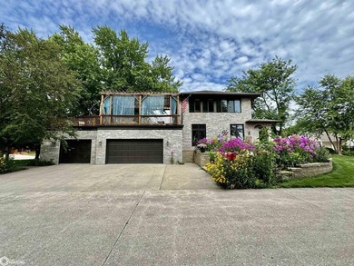 Luxury living at its finest! Priced under assessed value! - photo 6
