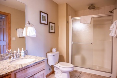 Highly desirable *05* unit condo in an excellent location! This - photo 18