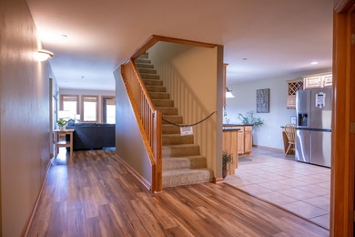 Highly desirable *05* unit condo in an excellent location! This - photo 26