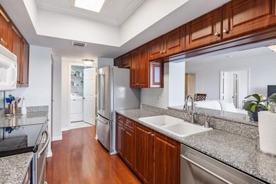 Unique newer building, with spectacular views of the OCEAN AND