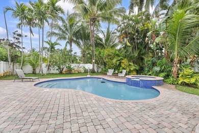 Desirable corner lot of nearly 10,000 sqft in the highly - photo 7