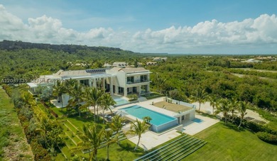 Spectacular villa located in the exclusive area of ??Fundadores - photo 8