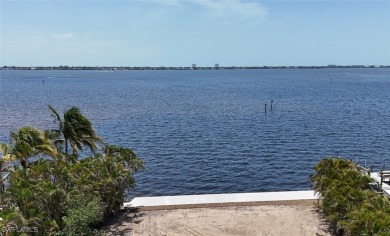 Caloosahatchee River Lot For Sale in Cape Coral Florida