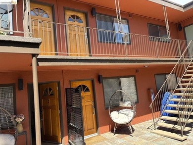 Rare opportunity for the savvy investor! Seven units total (5 - photo 2