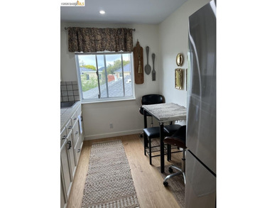 Rare opportunity for the savvy investor! Seven units total (5 - photo 9