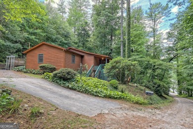 Lake Home For Sale in Rabun Gap, Georgia