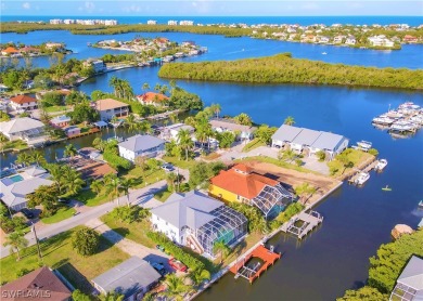Little Hickory Bay Home For Sale in Bonita Springs Florida