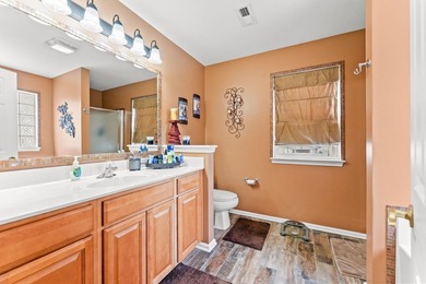 Welcome Home to this Truly Spectacular 4-bedroom Professional - photo 15