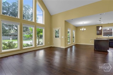 Welcome to this beautiful Thunderbolt home designed for both - photo 6