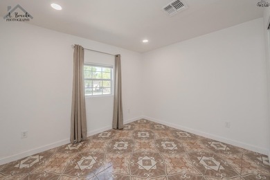 Rare in-town waterfront opportunity! This unique property offers - photo 16