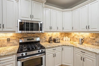 Welcome to 101 Briar Rose Lane, a stunning transitional custom - photo 19