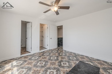 Rare in-town waterfront opportunity! This unique property offers - photo 24