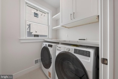 132 W Jeanette is a stunning new construction on Long Beach - photo 36