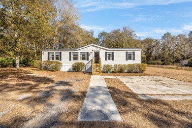 Lake Alto Home Sale Pending in Waldo Florida