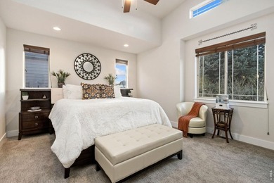 The best value in Highland Meadows is waiting for you! Just - photo 22