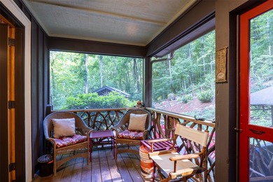 Cross Creek Cabin is one of only six houses in the neighborhood - photo 33