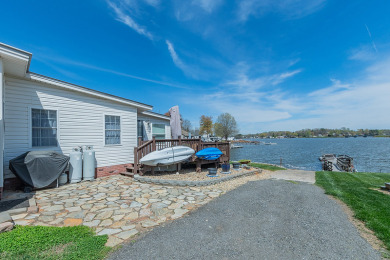 Water Front cottage on Abbotts Creek - photo 4