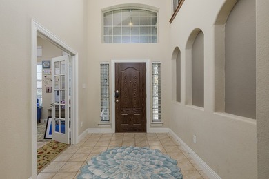 Motivated seller! Welcome to 15625 Leadenhall in Frisco, ideally - photo 4
