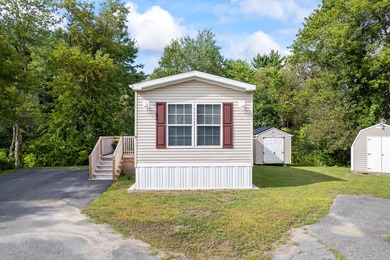 Welcome to 4 Clover Corner Lane, a thoughtfully designed - photo 5