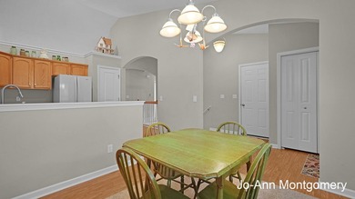 Welcome home to this well maintained condo in the desirable - photo 8
