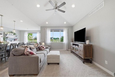 Unmatched, fully finished semi custom ranch home located in one - photo 14