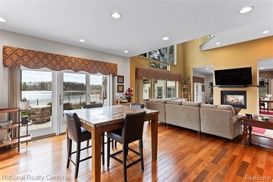 ABSOLUTE PARADISE WITH LAKEFRONT LIVING ON PRIVATE ALL-SPORTS - photo 19