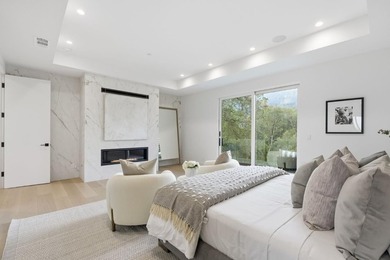 Nestled along one of Saratoga's most coveted and tranquil - photo 20