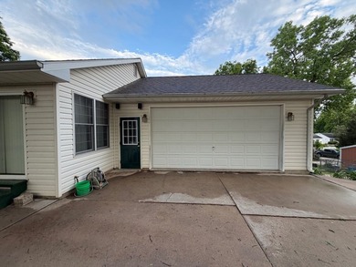 Welcome to your dream home! Nestled in a quiet neighborhood with - photo 7
