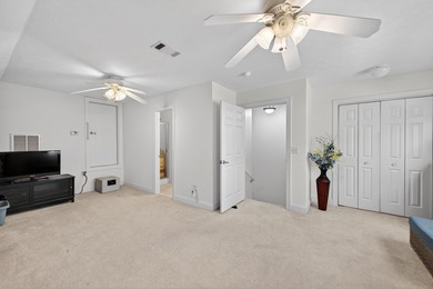 Beautifully maintained and thoughtfully designed, this - photo 31