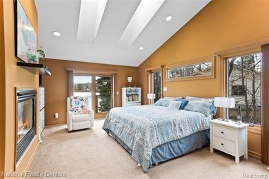 ABSOLUTE PARADISE WITH LAKEFRONT LIVING ON PRIVATE ALL-SPORTS - photo 42