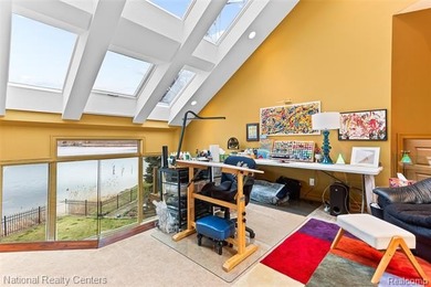 ABSOLUTE PARADISE WITH LAKEFRONT LIVING ON PRIVATE ALL-SPORTS - photo 49