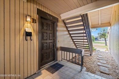 **RENOVATED**FIRST FLOOR**GREAT LOCATION** This charming - photo 8