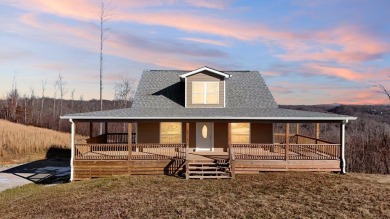 Lake Home For Sale in Byrdstown, Tennessee