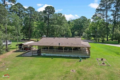 Welcome to your perfect waterfront retreat on beautiful Lake - photo 25