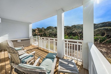 Enjoy a tranquil, relaxing atmosphere just steps from the - photo 27