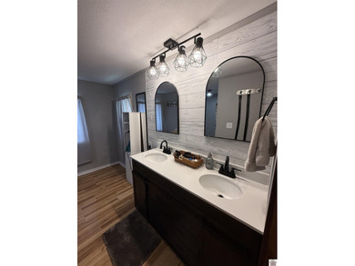 Step into comfort and convenience with this spacious 2-bedroom - photo 10