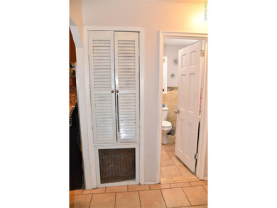 Pelham Parkway Area Two family Brick semi detached, Top floor - photo 19