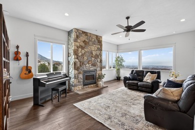 PRICED AT APPRAISAL VALUE! Appraisal is available upon showing - photo 2