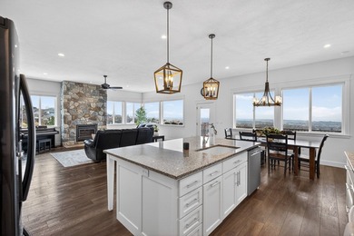 PRICED AT APPRAISAL VALUE! Appraisal is available upon showing - photo 3
