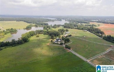 This Amazing property has room for your cattle and equine, with - photo 49