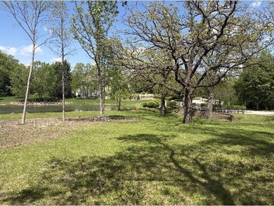 Looking to build your dream home? Look no further than the - photo 4