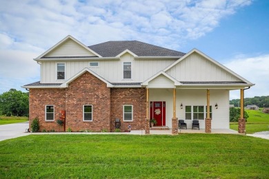 (private lake, pond, creek) Home For Sale in Cookeville Tennessee